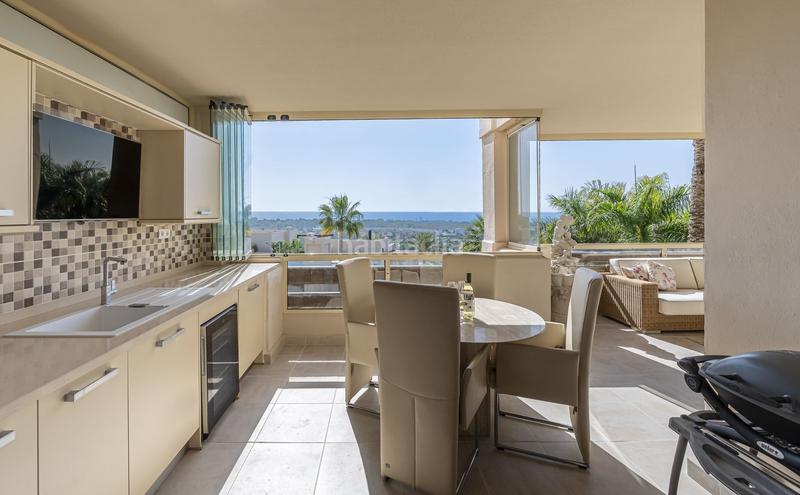 Foto 33d58aad-9f03-4c4e-9cca-ea98a01c7fad. Apartament amb piscina a Paraiso - Barronal Estepona