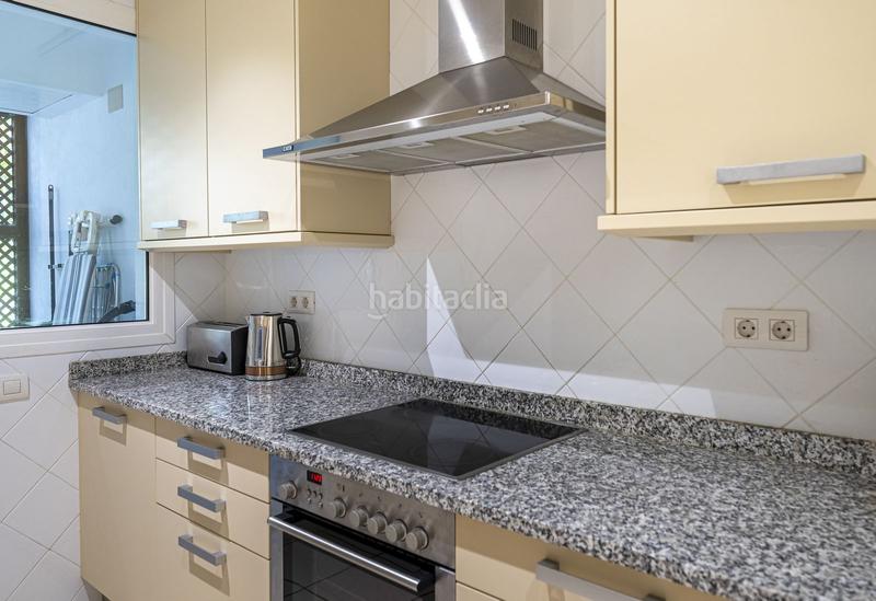 Foto a7668e66-b954-4a92-aa22-7e6612b343a0. Apartament amb piscina a Paraiso - Barronal Estepona