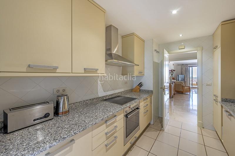 Foto a4c9ce8d-8361-4c06-885f-030b3e9cc6f0. Piccolo appartamento con piscina in Paraiso - Barronal Estepona