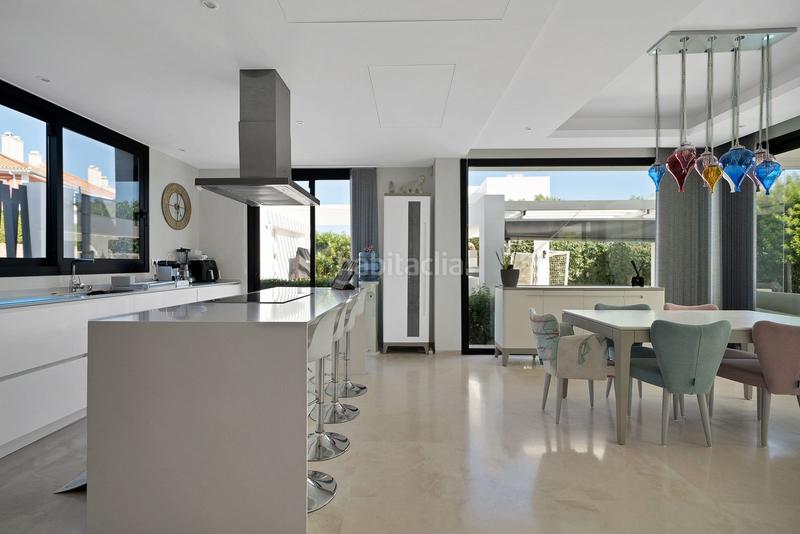 Foto 7b6f5bf6-5796-44b2-b827-75e9ca1a93b8. Haus in urbanización zarza del paraíso 4 in Paraiso - Barronal Estepona