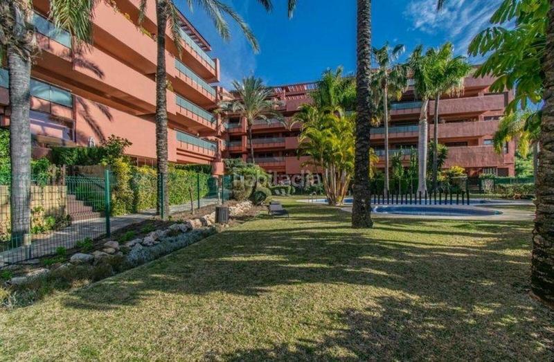 Foto 07e31fb2-b745-4c69-9c07-0140f1ddef54. Appartement avec parking piscine dans Parque Central Estepona