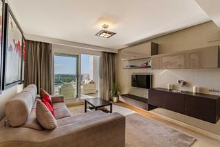 Apartament a Calle los arqueros 24