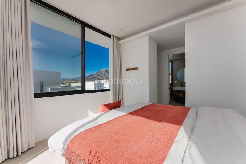 Foto 98af8f14-a5d9-4f30-a046-4f21165d1136. Chalet in diseminado poligono 25 30 in Guadalmina Alta Marbella