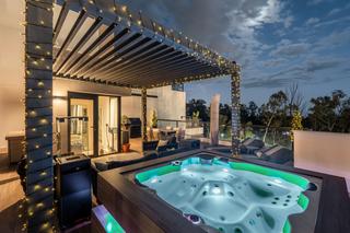 Apartament a Urbanizacion n andalucia j 9. Paraíso en marbella lake, nueva andalucía, marbella.