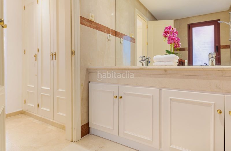 Foto 6ba4a22c-74f4-417b-9647-c6653809a471. Apartamento en n/a en Parque Central Estepona