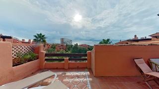 Penthouse in Urbanizacion alicate playa 1