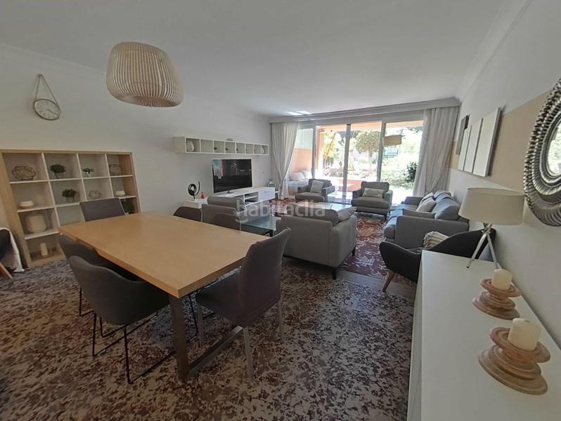 Foto 17a2bf5a-bb88-4b25-9588-81585de4210b. Apartment in calle alminar 5 - d 28 in Las Brisas Marbella