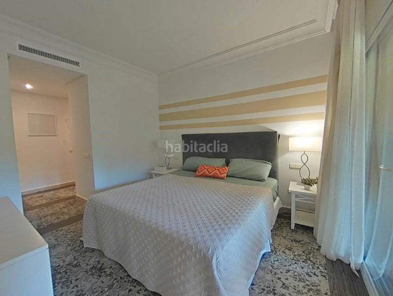 Foto db37049e-9338-4dbe-b2dc-cc9abb78dd02. Apartment in calle alminar 5 - d 28 in Las Brisas Marbella