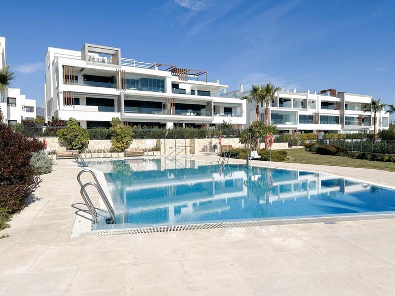 Foto 59f9caec-7719-4700-ac51-0e15cbd3ee00. Apartament a calle pico alcazaba 6 a Benatalaya Estepona