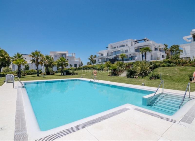 Foto 91e8251b-7bc2-478a-8b51-569734454445. Apartament a calle pico alcazaba 6 a Benatalaya Estepona