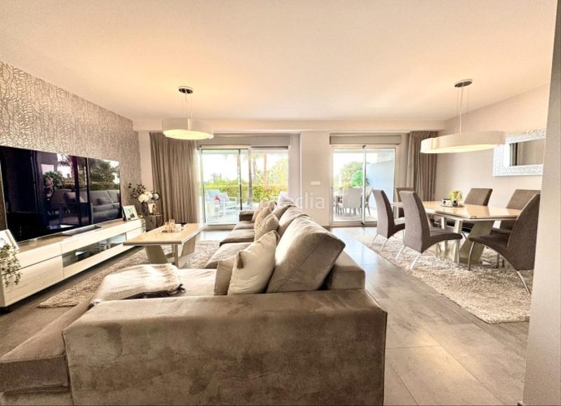 Foto abd4120f-cd85-4a1c-a1db-4859d42b0c11. Apartament a calle pico alcazaba 6 a Benatalaya Estepona