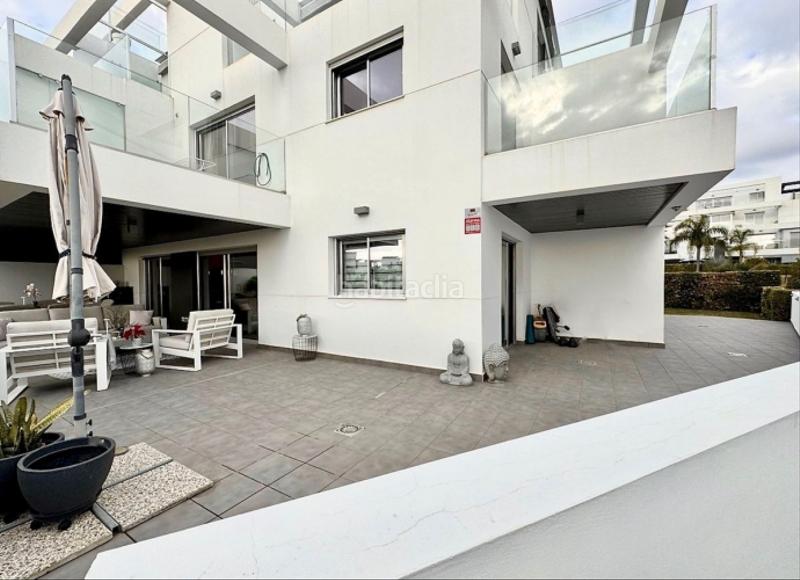 Foto afa03f71-00ad-40ef-adf7-6c95bc5abd62. Apartament a calle pico alcazaba 6 a Benatalaya Estepona