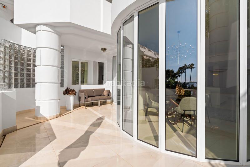 Foto 20fada44-96b5-46cb-87df-4894ac58e5bf. Apartamento en urbanización andalucía beach 168 en Estepona