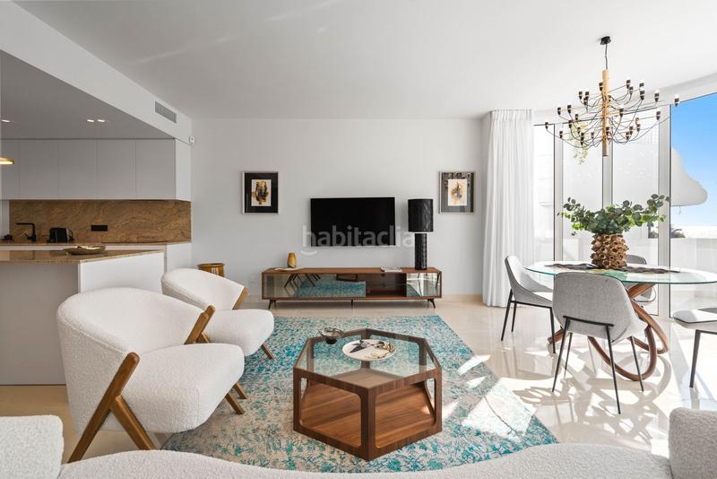 Foto 78ef6801-6255-4c6c-aac0-405b3a87951d. Apartamento en urbanización andalucía beach 168 en Estepona