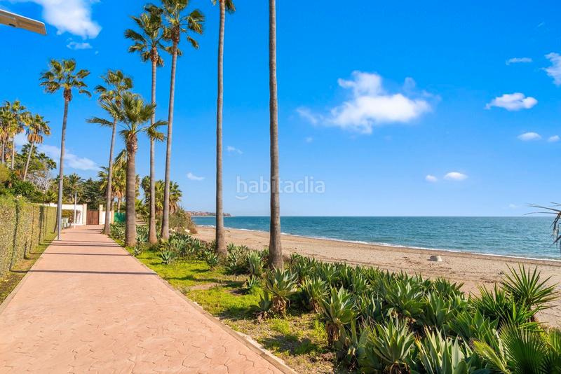 Foto f382e3b2-9aaa-480e-992a-a3e826548599. Apartamento en urbanización andalucía beach 168 en Estepona