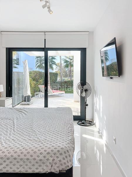 Foto df4fe2ab-b536-495c-943f-c593578d5798. Apartamento en calle pico alcazaba 2pm en Benatalaya Estepona