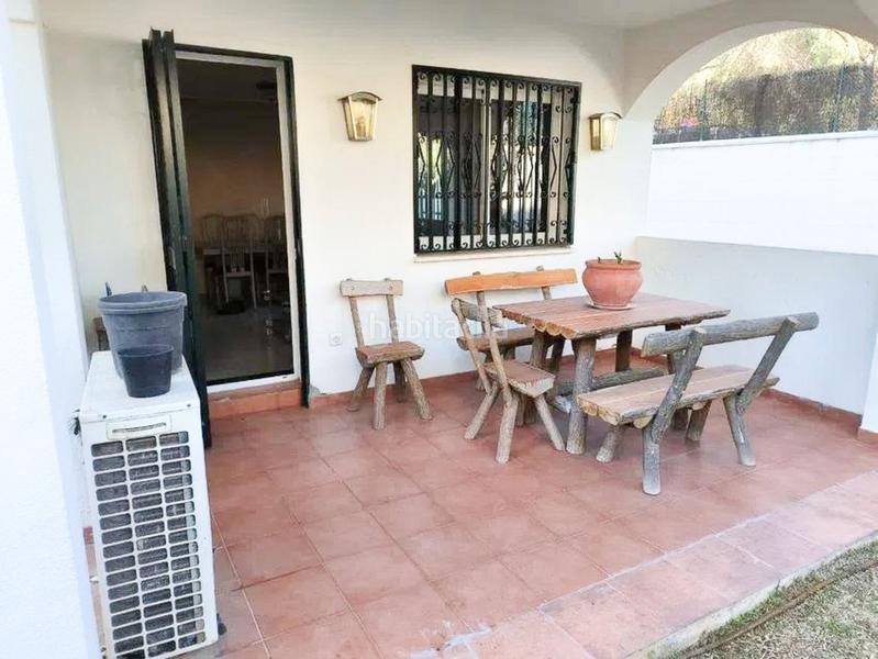 Foto 676ff557-90c8-4ea7-849f-dac29dead86e. Appartement in calle cutar 115 in La Carolina - Guadalpín Marbella