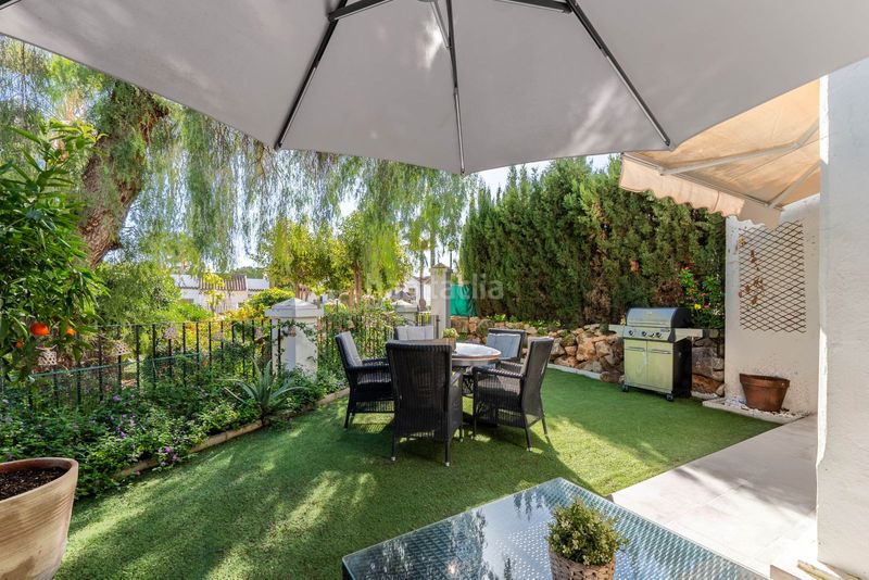 Foto a23abee2-fccf-4a52-8dbe-e7d649dfa69a. Apartament a calle aries 111 a Los Naranjos Marbella