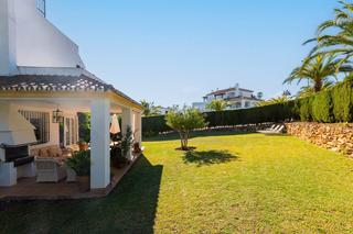 Semi detached house in Calle Pinsapo 78J