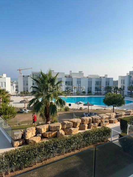 Foto 41ab6f18-4658-4d56-97fa-5f517cd7a884. Apartamento en calle los arcos 25 en Cancelada Estepona