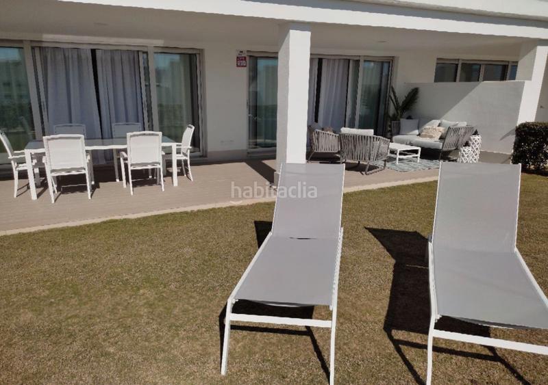 Foto 6f362b4b-4636-419a-a8ad-11815611a74a. Apartamento en calle los arcos 25 en Cancelada Estepona