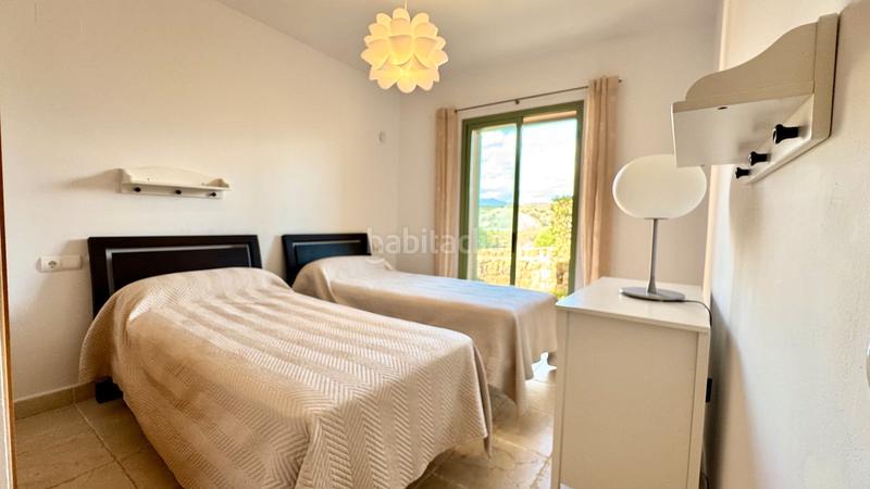 Foto ba7842f7-68fc-467d-9bdd-c4cb452b35dc. Appartement in urbanización Los Flamingos 104 in Los Flamingos Benahavís