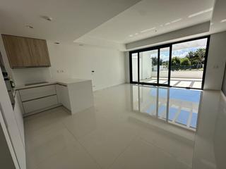 Apartament a Calle pico alcazaba 2pm