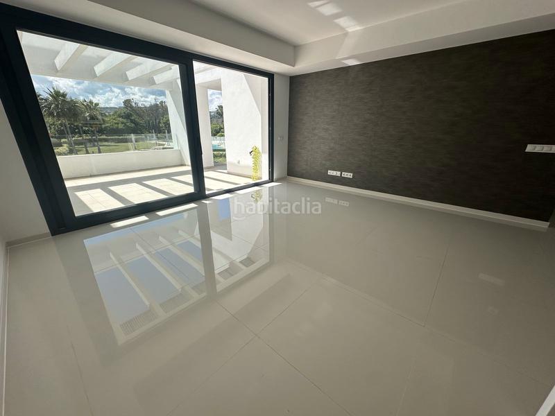 Foto d2c102ef-4a44-462b-9ca4-b185fdbdcc1a. Piccolo appartamento in calle pico alcazaba 2pm in Estepona