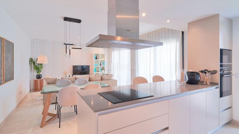 Foto ac580353-f9e8-42b4-a5a8-6515015c93c3. Appartement dans calle pico alcazaba 3zv dans Benatalaya Estepona