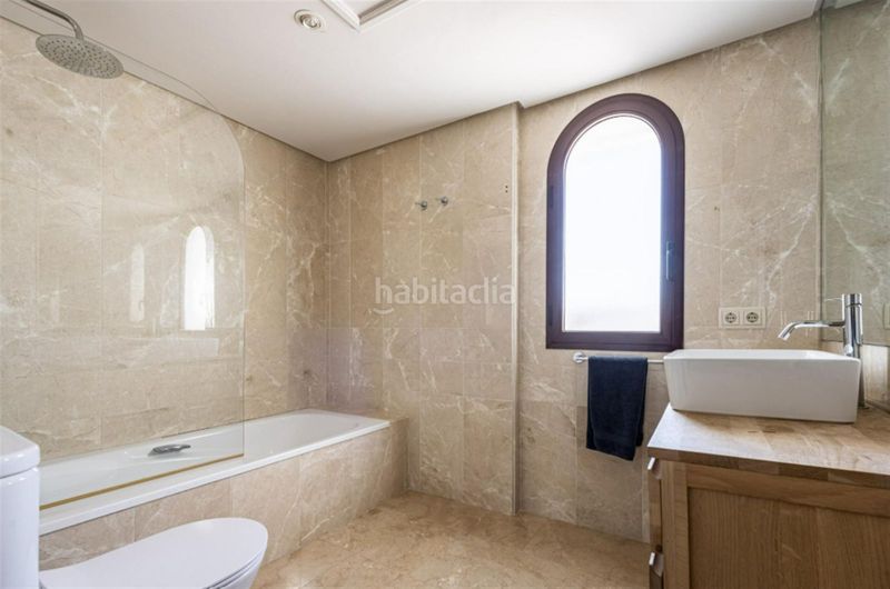 Foto 66fdae04-4cbe-40d3-ac25-8f326937e7d1. Apartament a calle sierra cazorla 77 a lomas de Marbella club Marbella