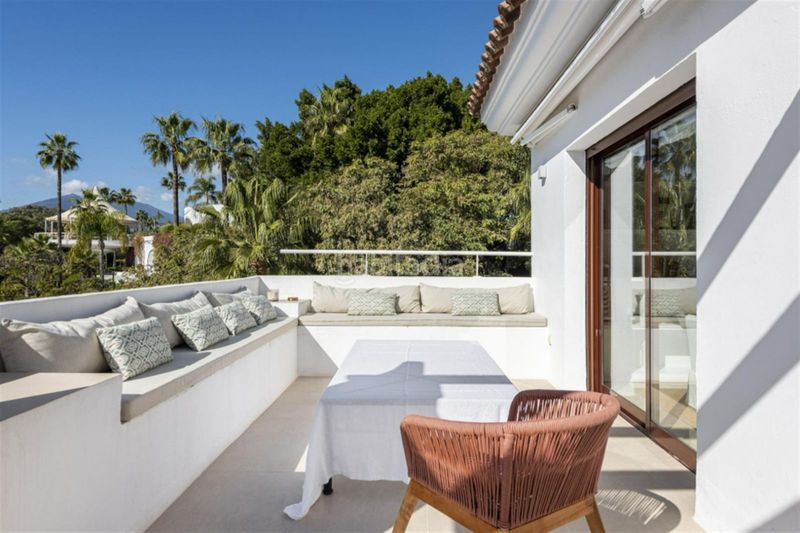 Foto b3fe8b8d-06d5-4664-8514-0ba32cd30667. Apartament a calle sierra cazorla 77 a lomas de Marbella club Marbella