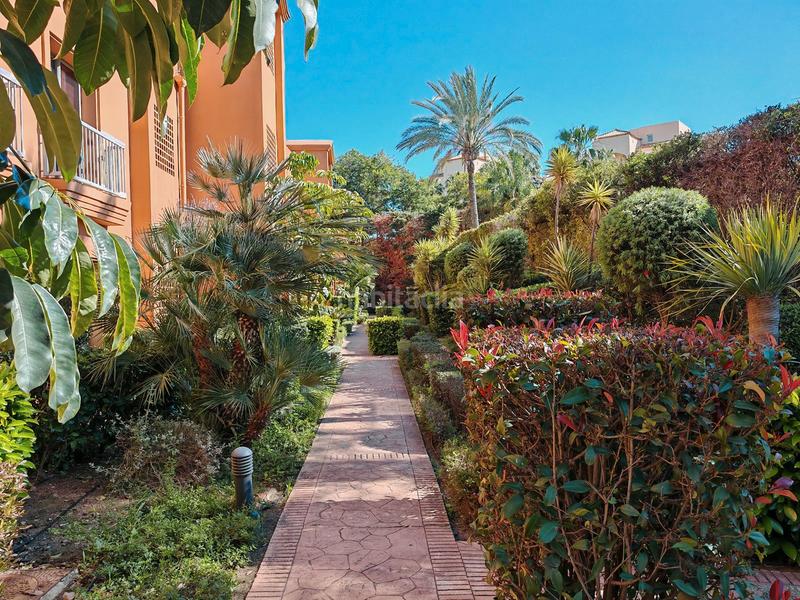 Foto fe611072-87ac-43e0-8f13-30a0440ad459. Appartement dans calle pico alcazaba 21 dans Benatalaya Estepona