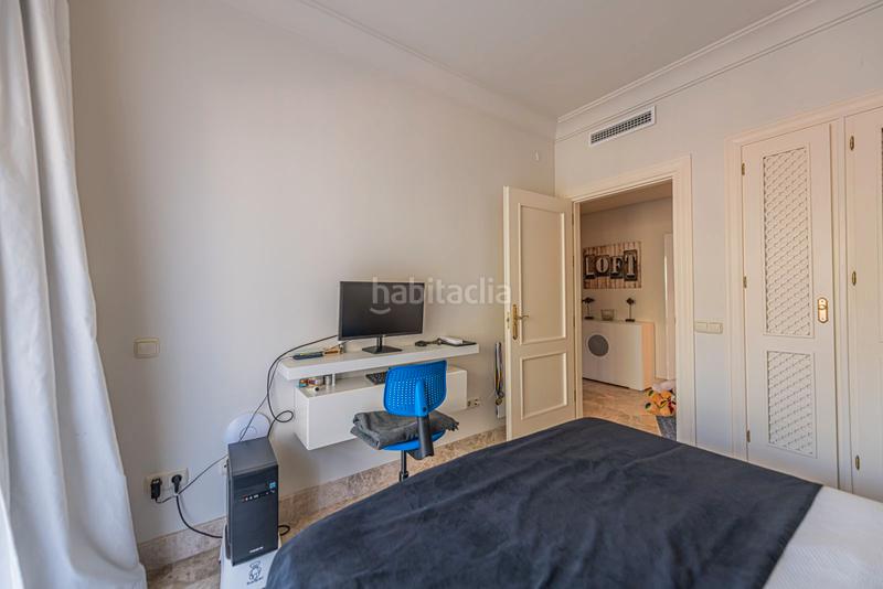 Foto 6a3c5523-17c7-4e7c-bd1b-51a684773651. Apartamento en calle osa mayor 62 en Los Naranjos Marbella