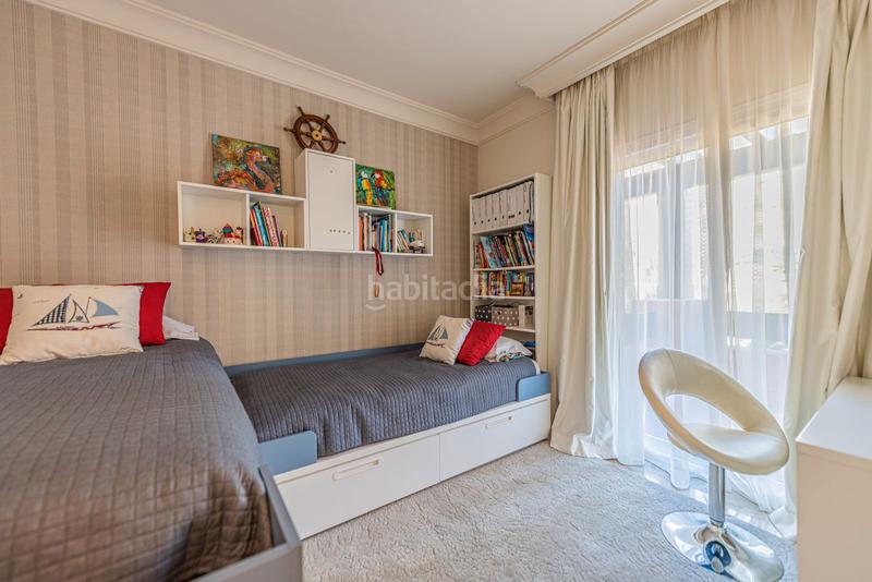 Foto cb3d45e0-16bf-4204-a100-157ab89a295d. Piccolo appartamento in calle osa mayor 62 in Los Naranjos Marbella