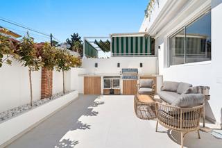 Semi detached house in Avenida pablo ruiz picasso 11