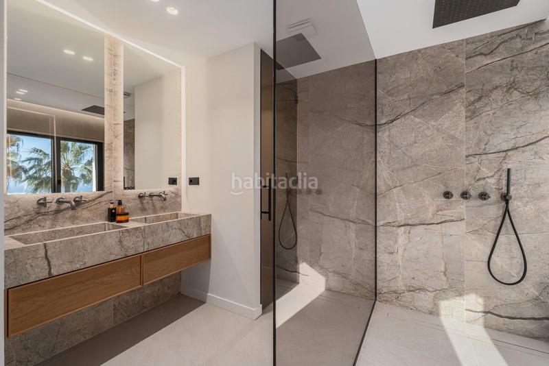 Foto d5d46659-9da4-42ec-ac03-10d777f83baf. Casa a schiera in avenida tomás pascual 54 in La Quinta Benahavís