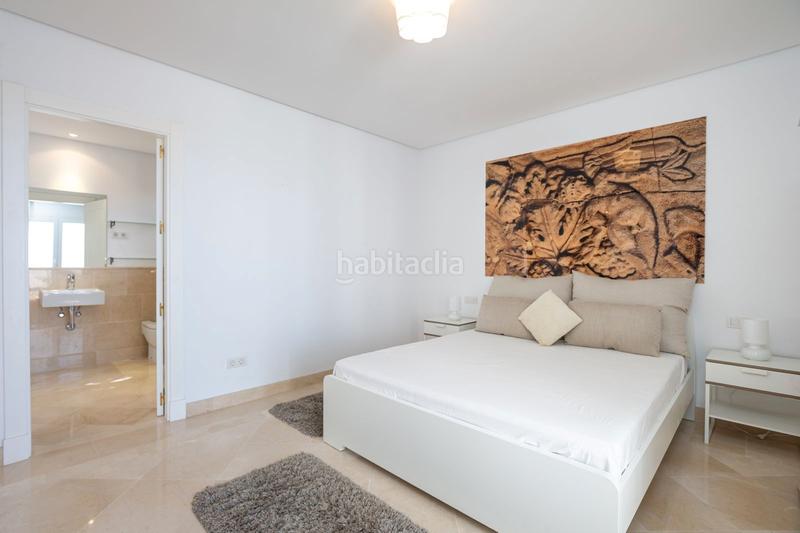 Foto 72ea07d6-9e22-48da-b85c-157ec0f9f525. Apartamento en arrabal aloha golf 91 en Río Real Marbella