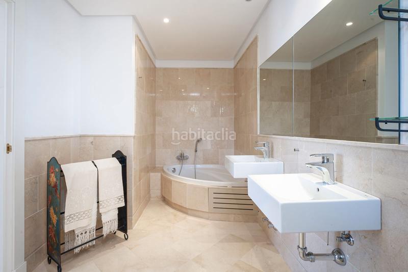 Foto 9ab89667-8bec-4471-a97b-9ab1213a09bc. Apartamento en arrabal aloha golf 91 en Río Real Marbella