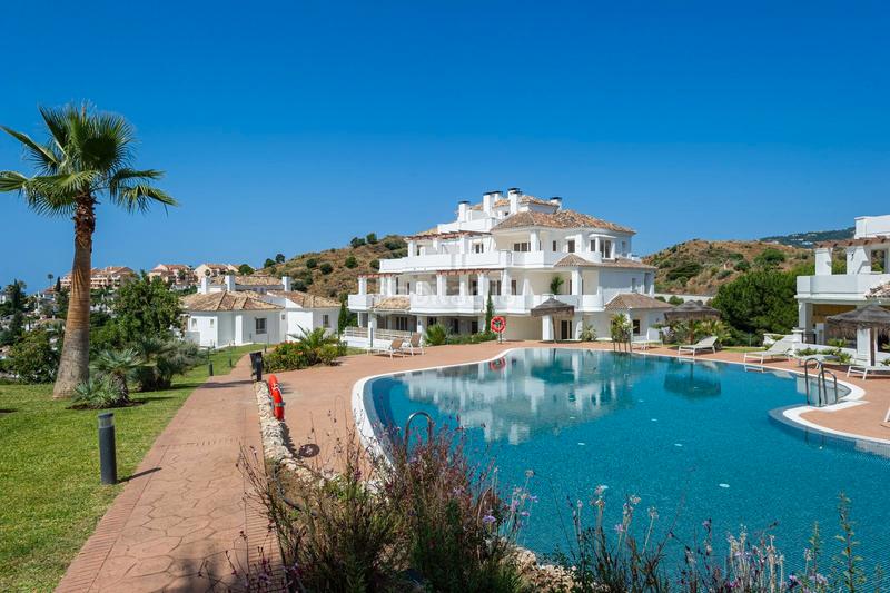 Foto c6302589-0d77-428c-84eb-9339019dcd49. Apartamento en arrabal aloha golf 91 en Río Real Marbella