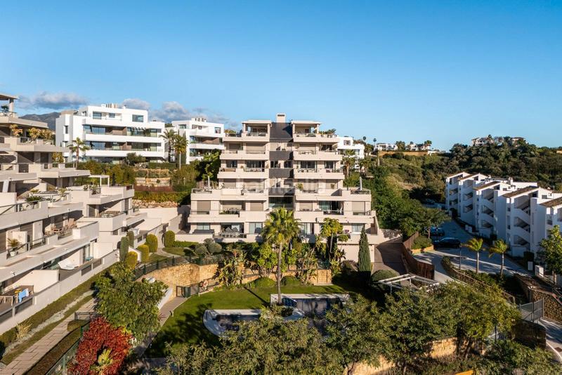 Foto 40237df1-eec2-4cf4-905b-4b97fac949f6. Appartement in urbanizacion los aguilares 3a in los arqueros - puerto del almendro Benahavís