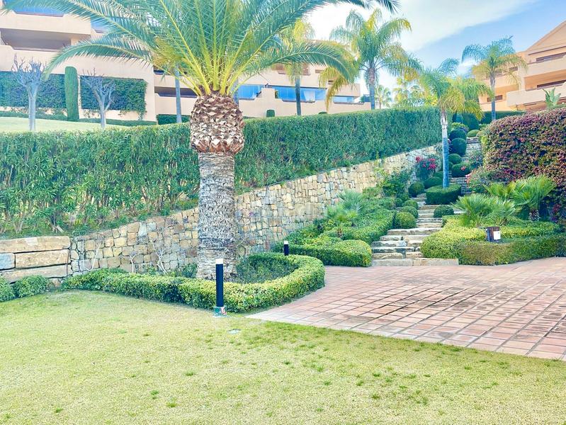 Foto ee73d29f-fdc5-42f2-9a11-74c3fd12a2e9. Appartement dans urbanización lomas del conde luque 712 dans Benahavís