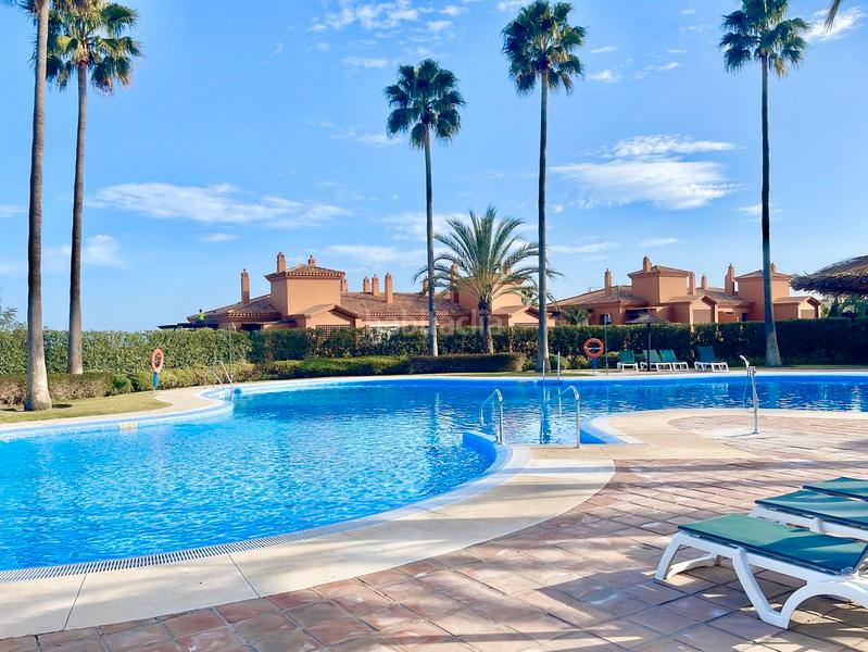 Foto 65d36a18-316c-47fe-b53e-287f242303f7. Appartement in urbanización lomas del conde luque 712 in Benahavís