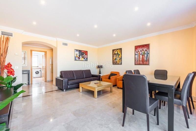 Foto a38ce0b8-cea4-47de-91a7-5e2f8f3f8f8e. Appartement in urbanización lomas del conde luque 712 in Benahavís