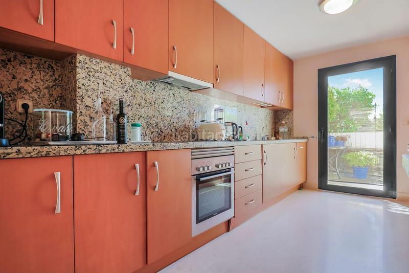 Foto 37f300d0-242c-4cc4-9fe0-60263afa7f40. Piccolo appartamento in n/a in los arqueros - puerto del almendro Benahavís