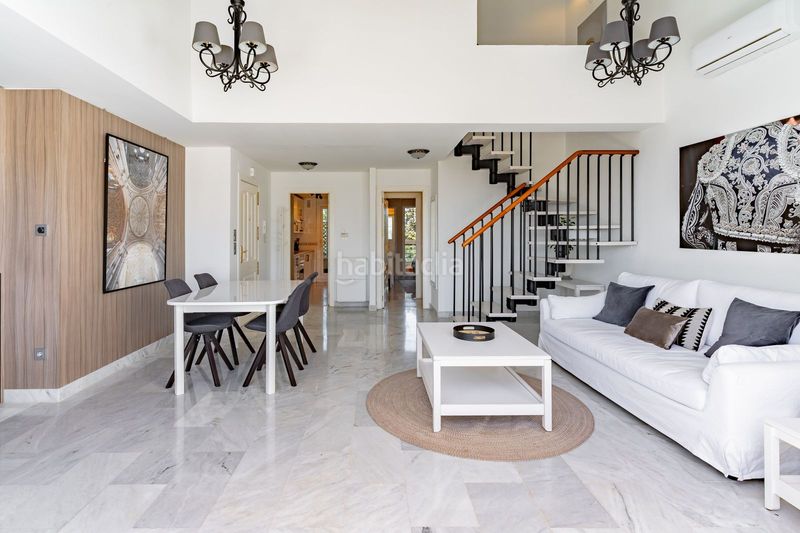 Foto 8eef69d2-c866-4af5-a3d6-652c3f60e476. Apartament a avenida de manolete 11 a Nueva Andalucía centro Marbella