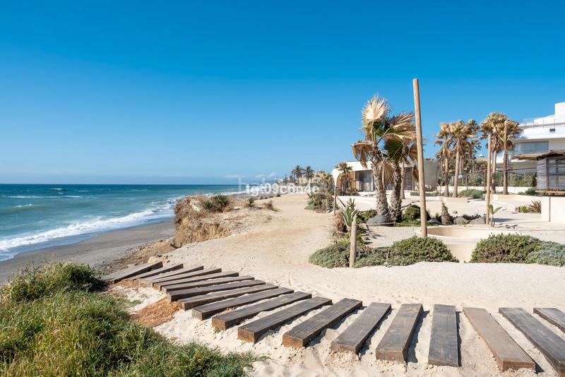 Foto d0ea39af-e056-4bc7-b54f-8f43940f0187. Appartement in carretera de cádiz km 151 in Guadalobón Estepona