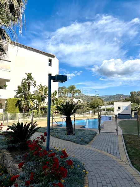 Foto 845cd2e4-2fc8-444e-8661-c7fc6841deba. Appartement mit pool in Elviria Marbella