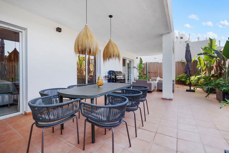 Foto 45ac8815-3a9f-4f70-b741-1ed0c6613ae5. Apartament amb piscina a Puerto Banús Marbella