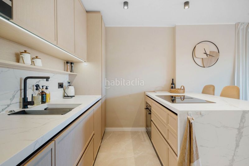 Foto 8b291c73-c0be-4f99-a61d-2da58415bf36. Apartament amb piscina a Puerto Banús Marbella