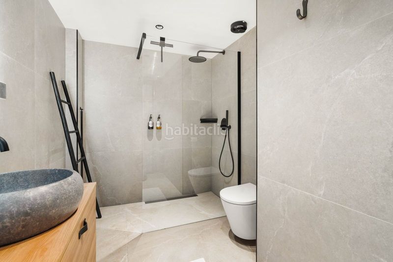 Foto ec2dd382-59bc-4609-9a58-b8f36e124eab. Apartament amb piscina a Puerto Banús Marbella